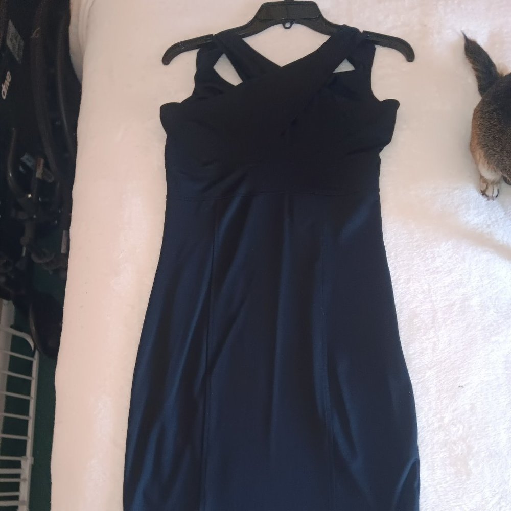 LITTLE BLACK CRISS-CROSS BACK MINI-DRESS WITH CUTOUT BY LEITH  SIZE S